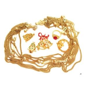 Vintage Craft Jewelry Lot Gold Toned Christmas Chains Pins etc